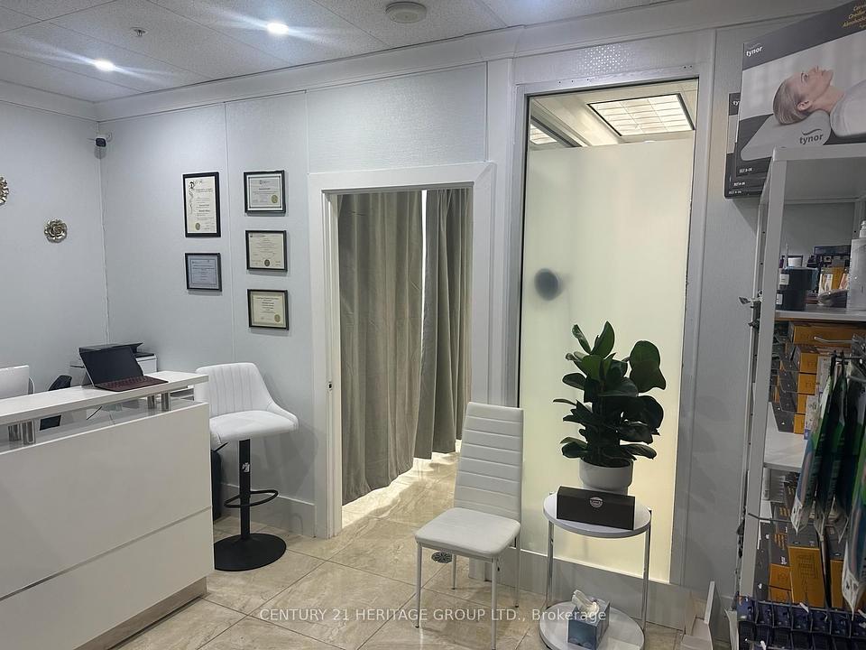 2 - 7181 Yonge Street, Markham, ON