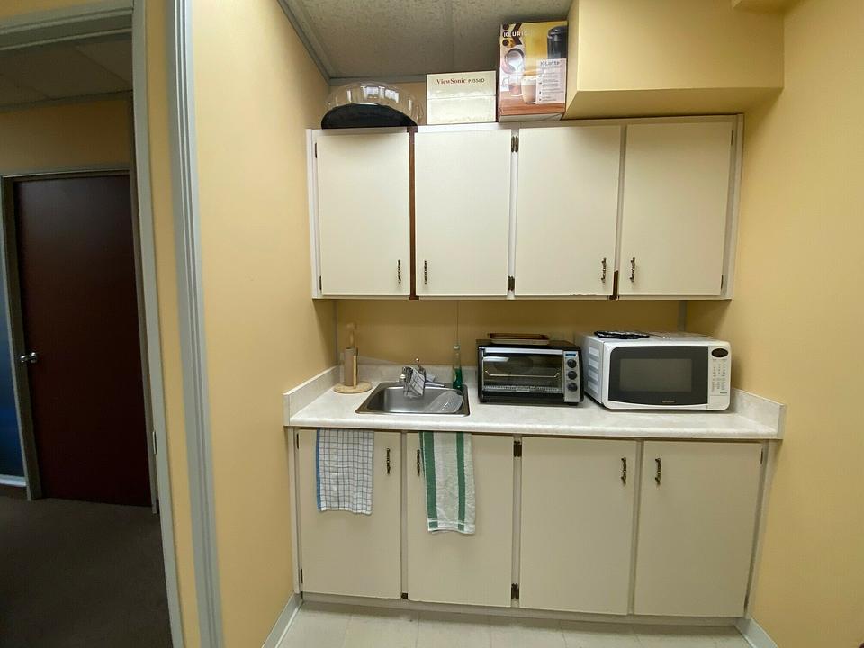 Suite 150 (Office) - 38 Antares Drive, Ottawa, ON