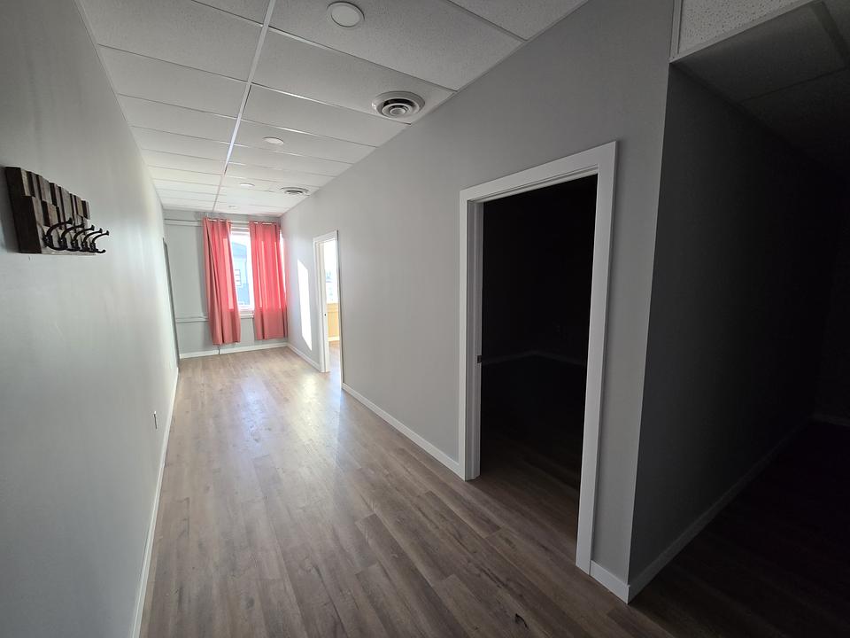 2031 90b Street Southwest, Edmonton, AB