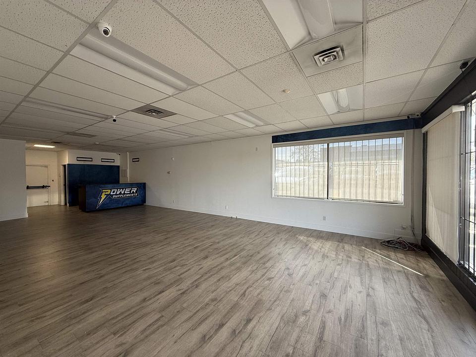 102 - 2760 Gladwin Road, Abbotsford, BC