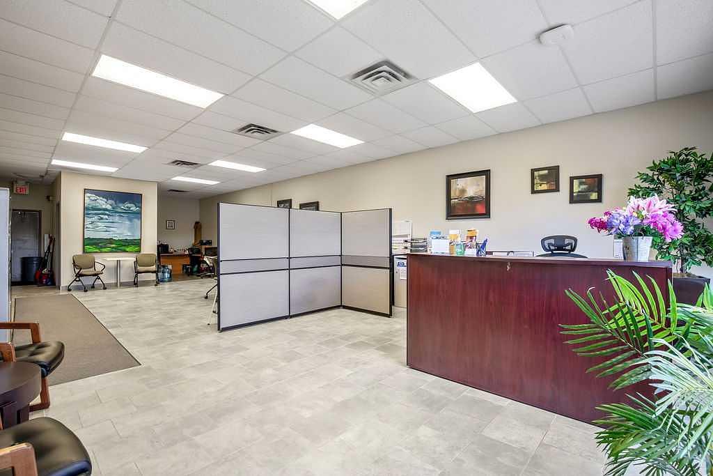 104 3 Avenue Southeast, High River, AB