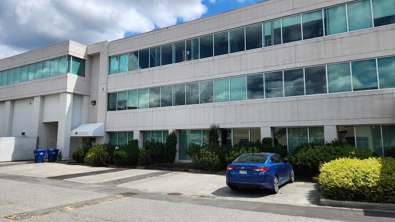 215 - 20385 64 Avenue, Langley, BC