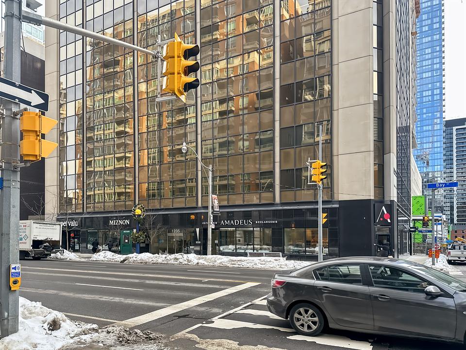 1235 Bay Street, Toronto, ON