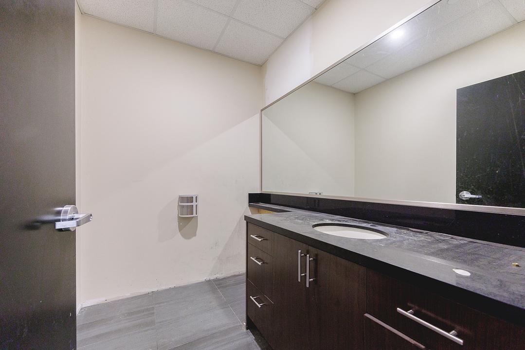 100 - 11480 River Road, Richmond, BC
