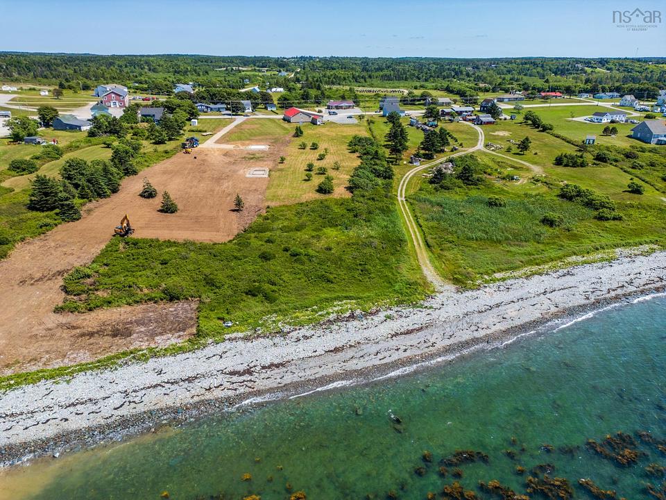 9613 Nova Scotia Trunk 1, Saulnierville, NS