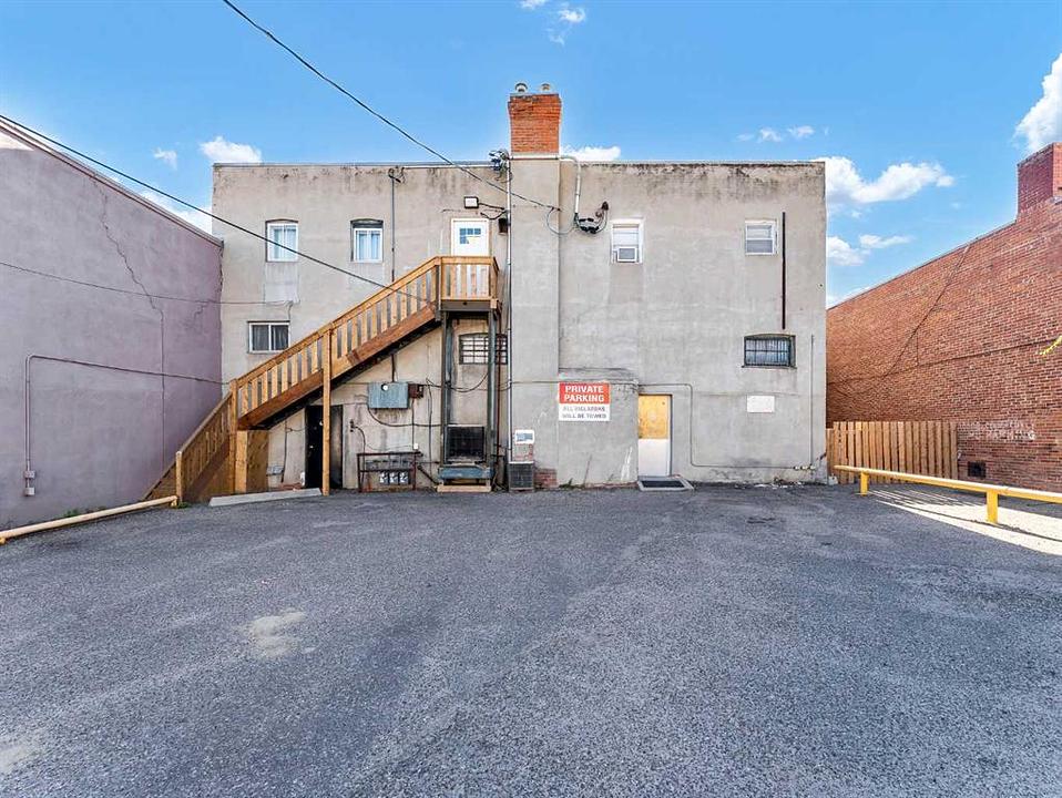 622 3rd Street Southeast, Medicine Hat, AB