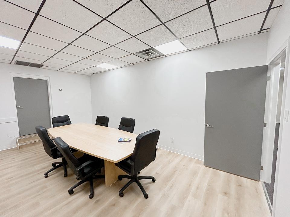 2109 London Line, Sarnia, ON