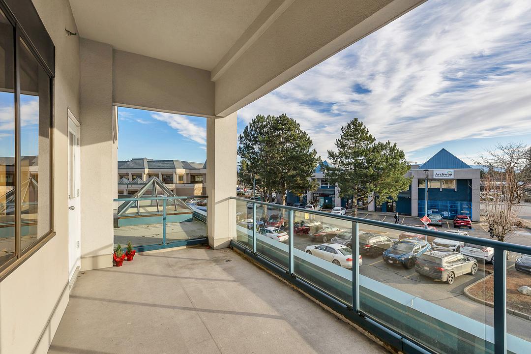 220 - 31935 South Fraser Way, Abbotsford, BC