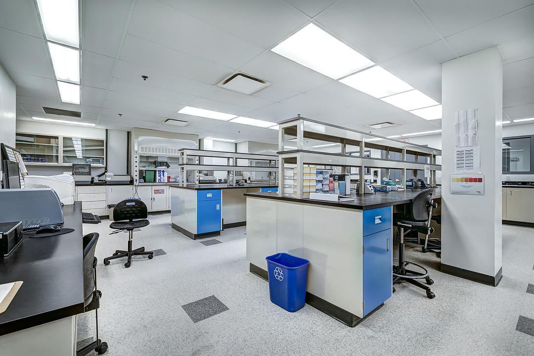 2nd floor - 3885 Boulevard Industriel, Laval, QC