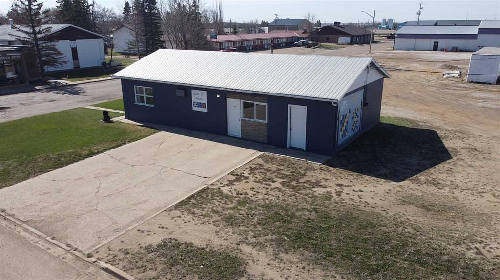 5038 49 Street, Daysland, AB