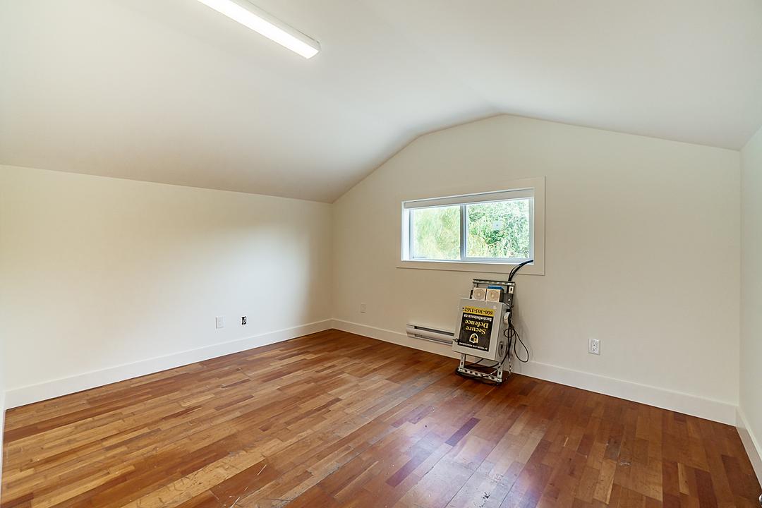18369 24 Avenue, Surrey, BC
