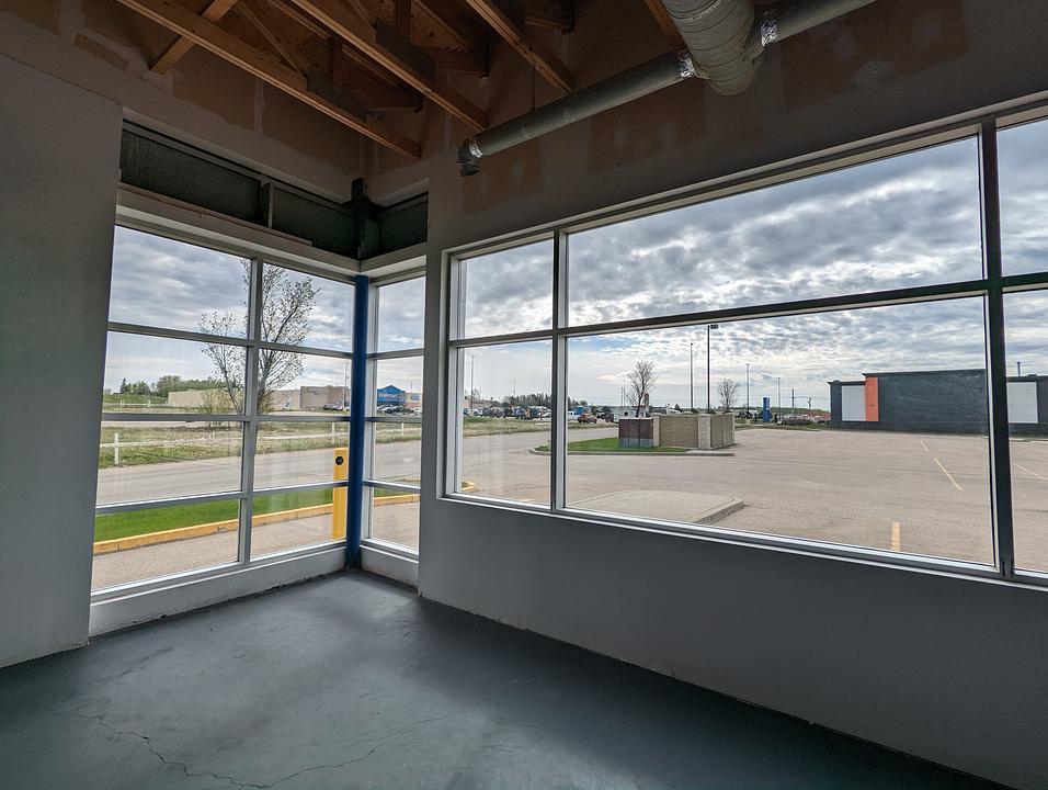 5205 Power Center Boulevard, Drayton Valley, AB