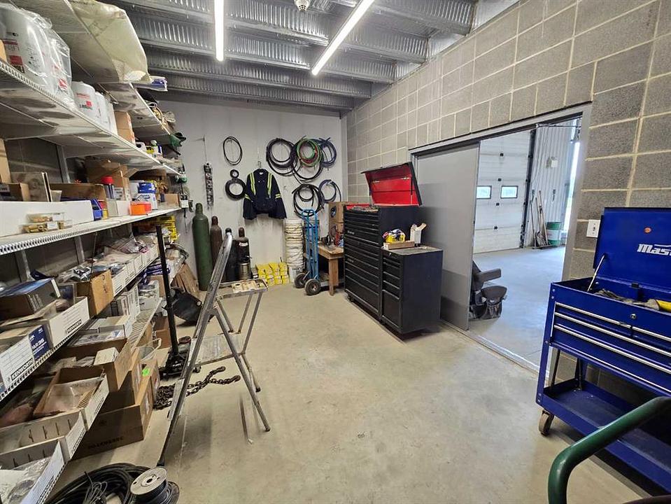 28244 Alberta 590, Innisfail, AB