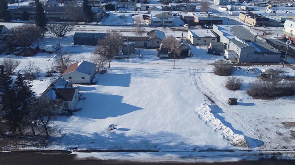 5028 49 Street, Hardisty, AB