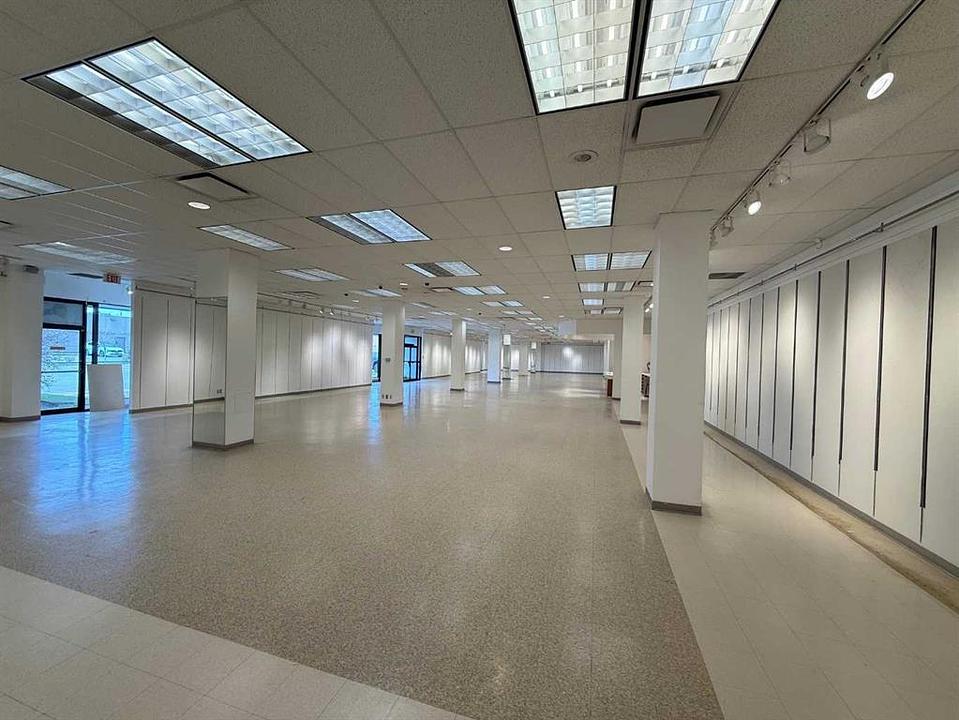 10408 D - 10440 Macleod Trail Southeast, Calgary, AB