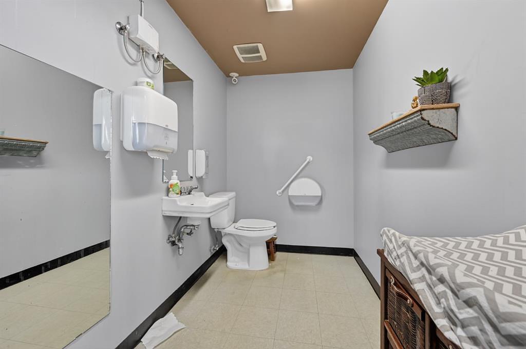 5115 1 Street West, Claresholm, AB