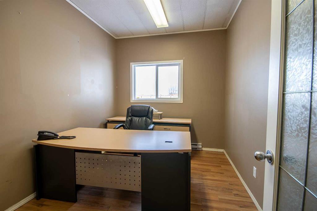 5423 Township Road 325b, Sundre, AB