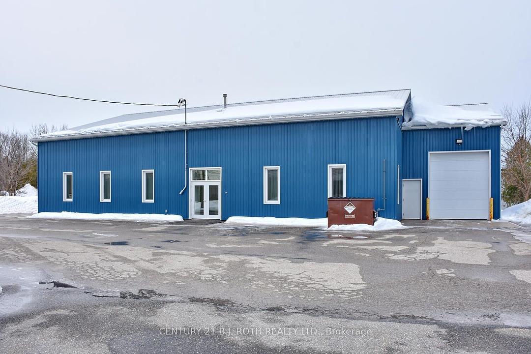 240 9th Avenue East, Owen Sound, ON