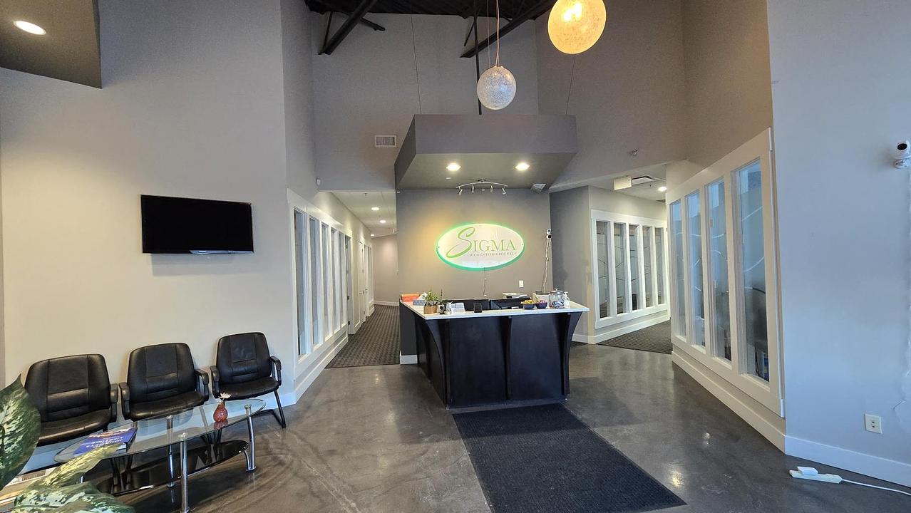 Main Floor Office - 13 Avenue, Edmonton, AB