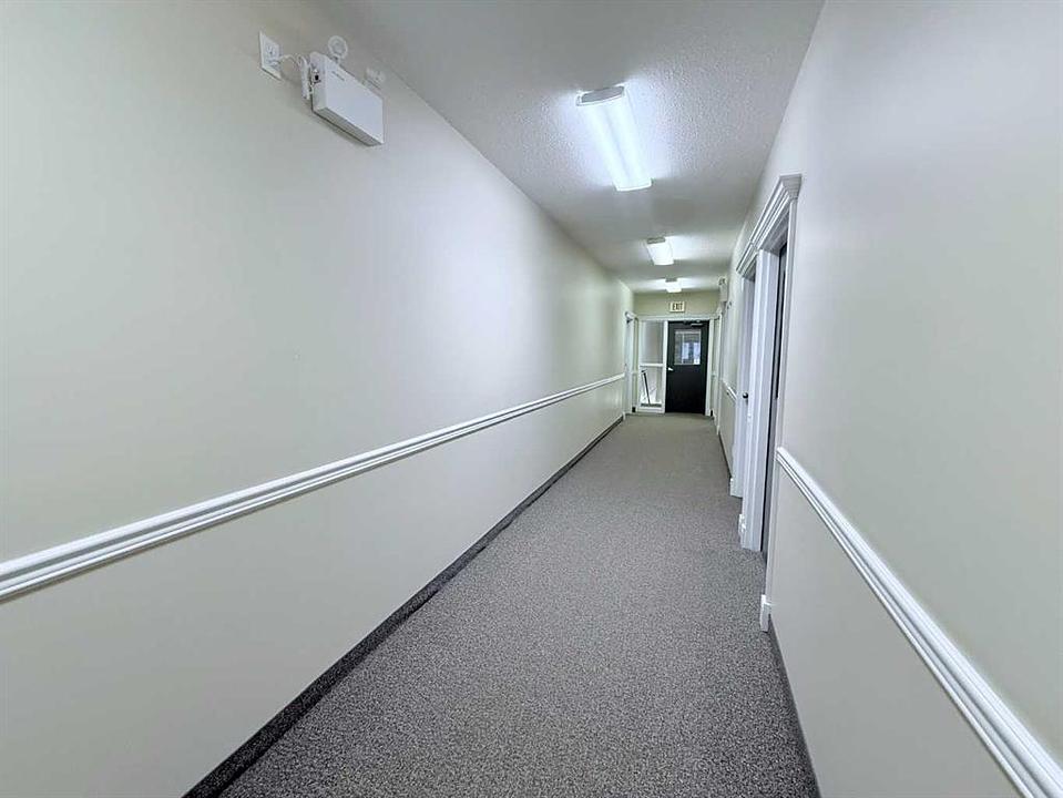 200 - 9805 97 Street, Grande Prairie, AB
