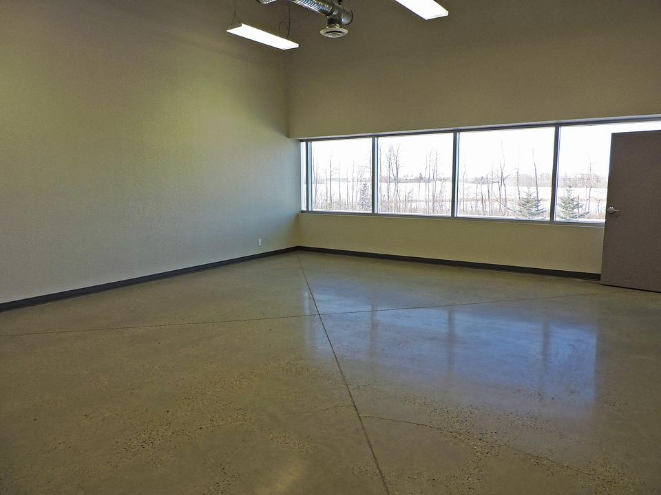 102 - 498 McCoy Drive, Red Deer, AB