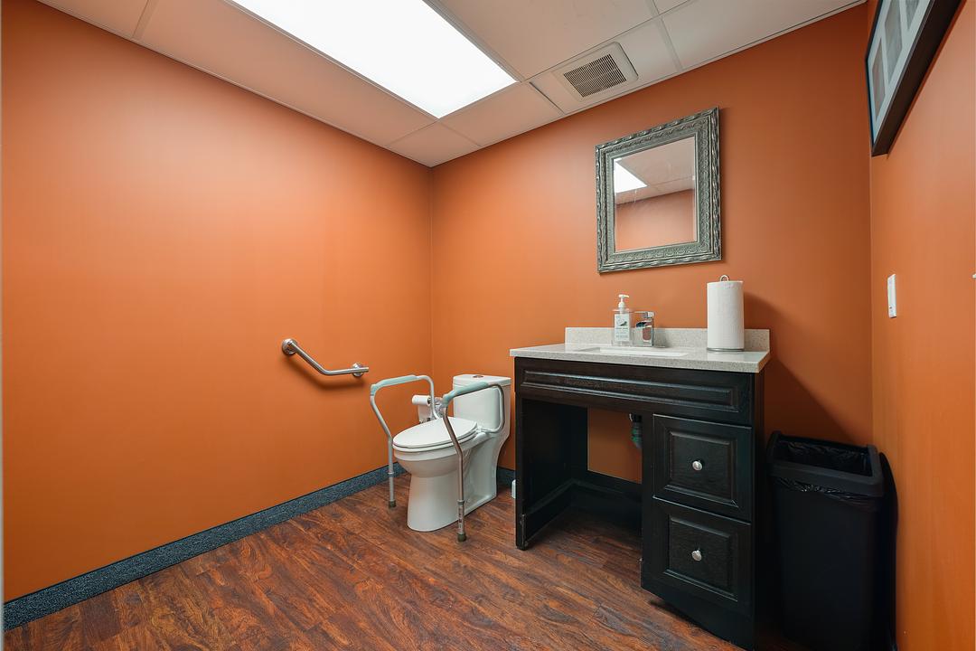 401 - 10154 104 Street Northwest, Edmonton, AB