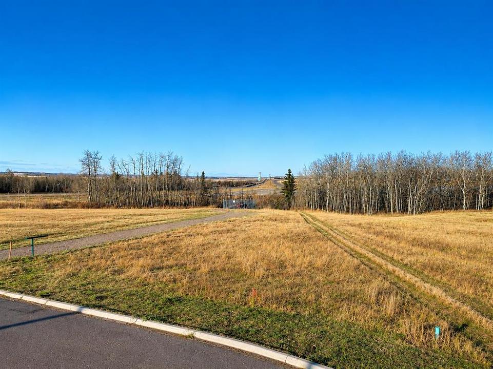 Lot 12 - 5135 40 Avenue, Innisfail, AB