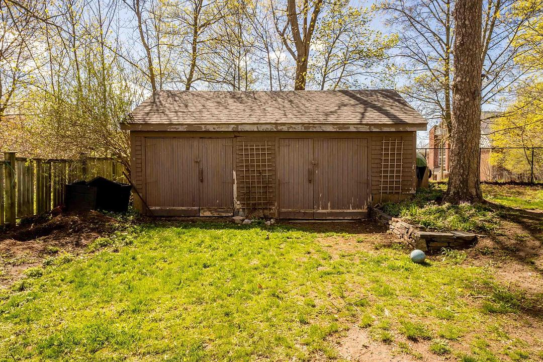 12 Linden Avenue, Wolfville, NS