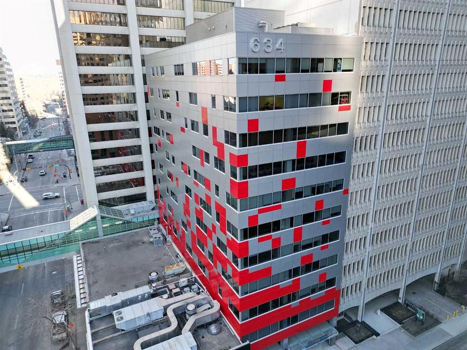 634 6 Avenue Southwest, Calgary, AB