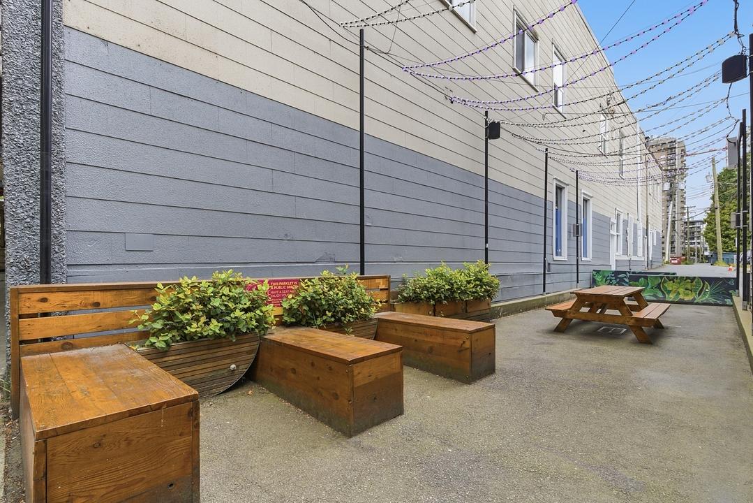 128 Lonsdale Ave, North Vancouver, BC