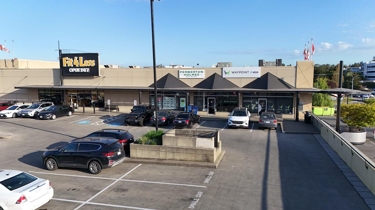 150 - 805 Cloverdale Avenue, Victoria, BC