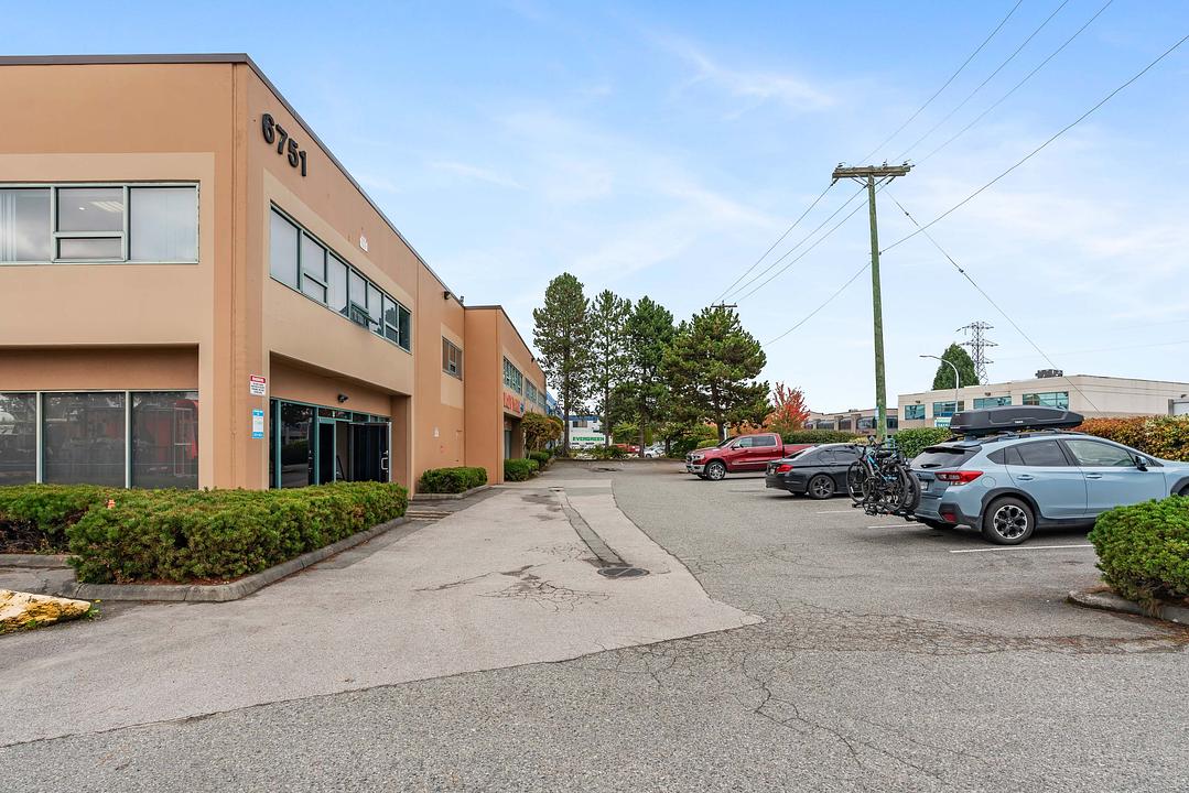 140 - 6751 Graybar Road, Richmond, BC