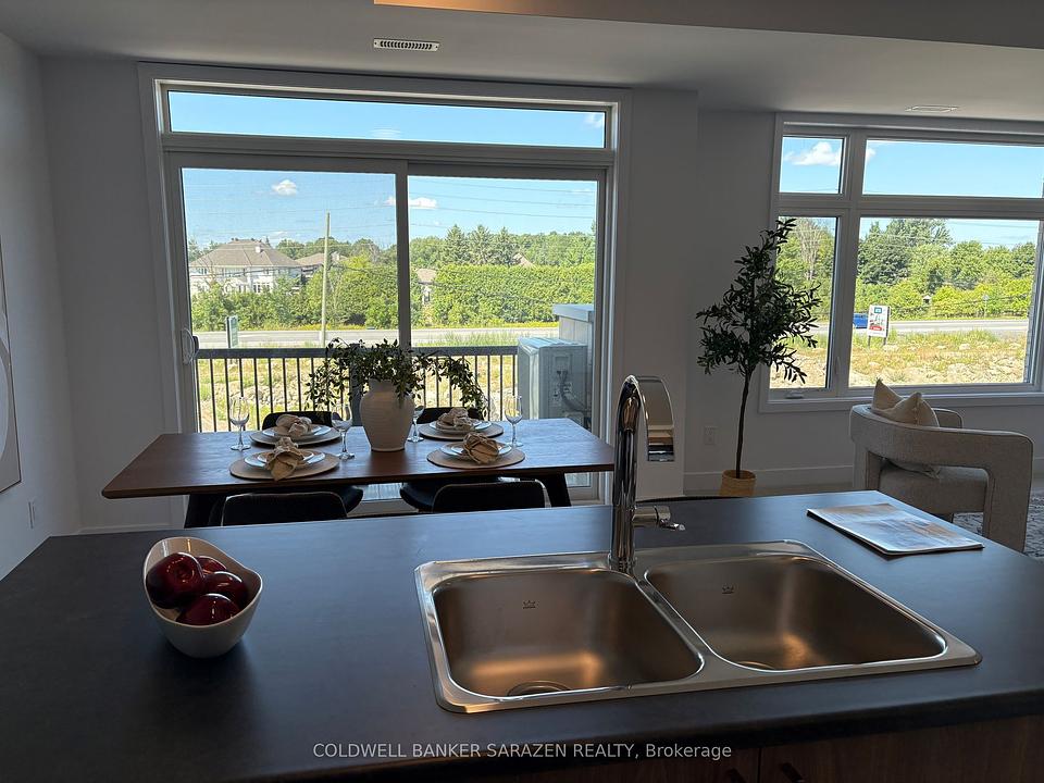 33E Salamander Way, Ottawa, ON