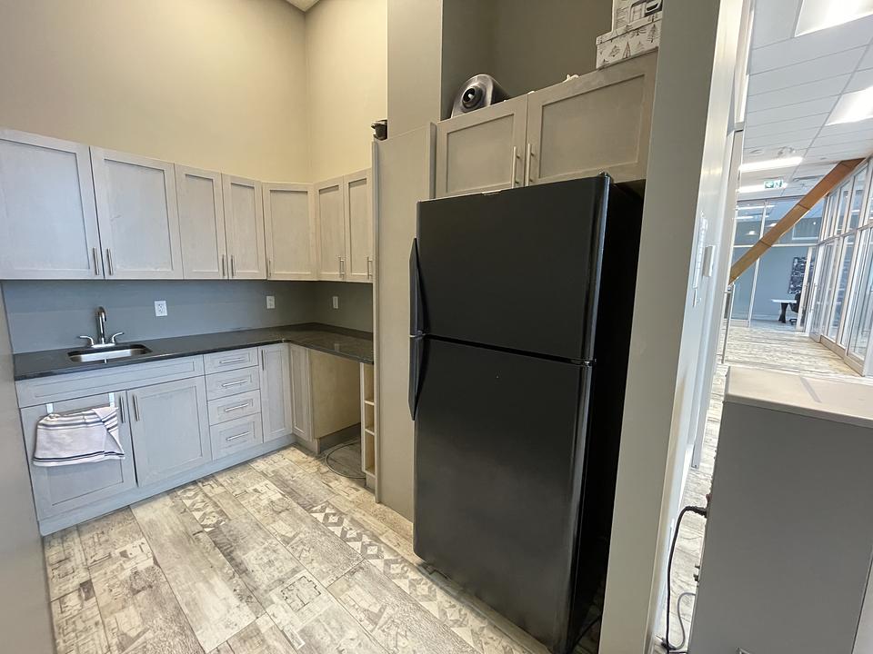 102 - 5002 55 Street, Red Deer, AB