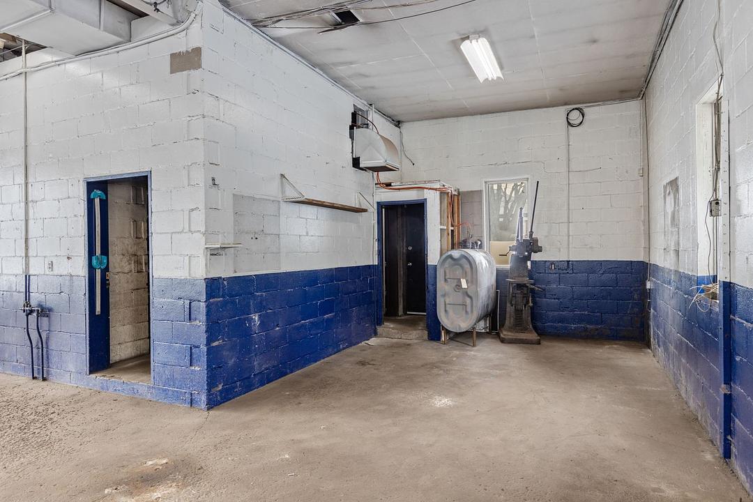314 River Road, Ottawa, ON