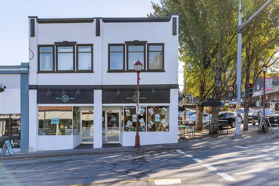 200 - 2568 Montrose Avenue, Abbotsford, BC