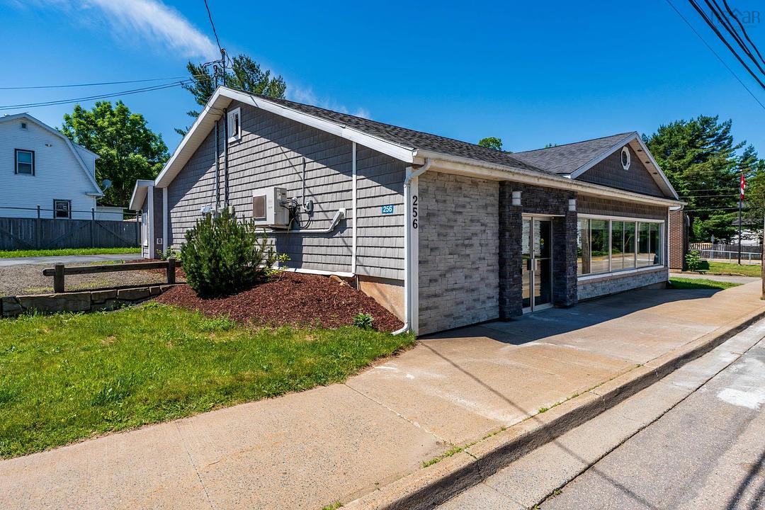 256 Granville Street, Bridgetown, NS