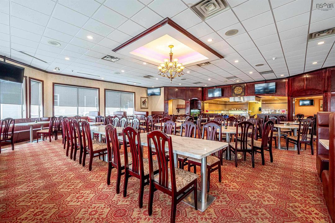 8986 Commercial Street, New Minas, NS