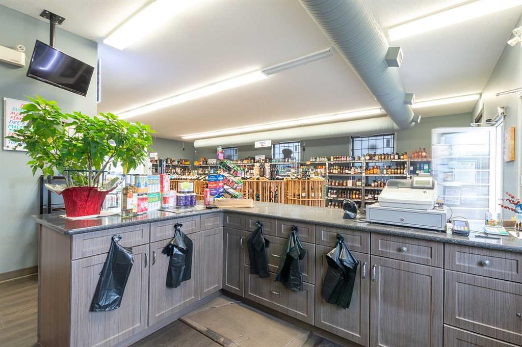 5922 50 Avenue, Stettler, AB