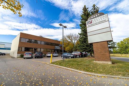 4321 23B Street Northeast, Calgary, AB