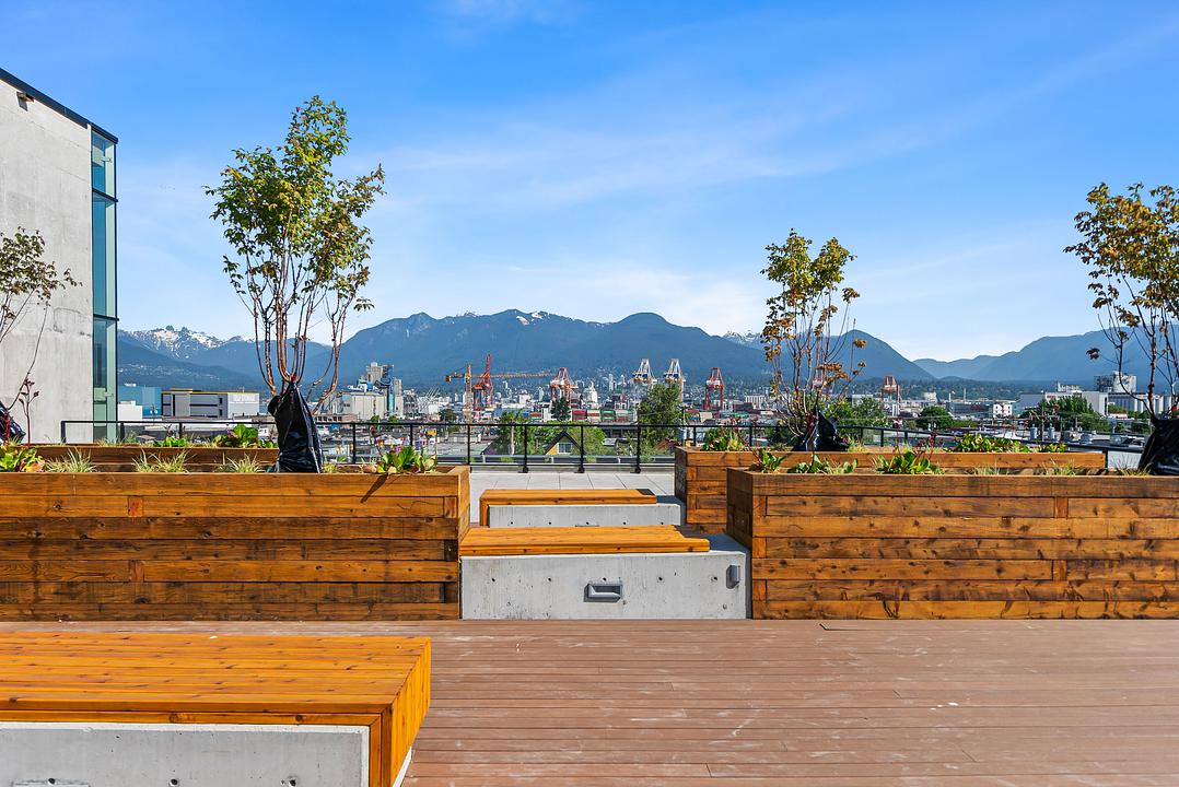402 - 1308 Adanac Street, Vancouver, BC