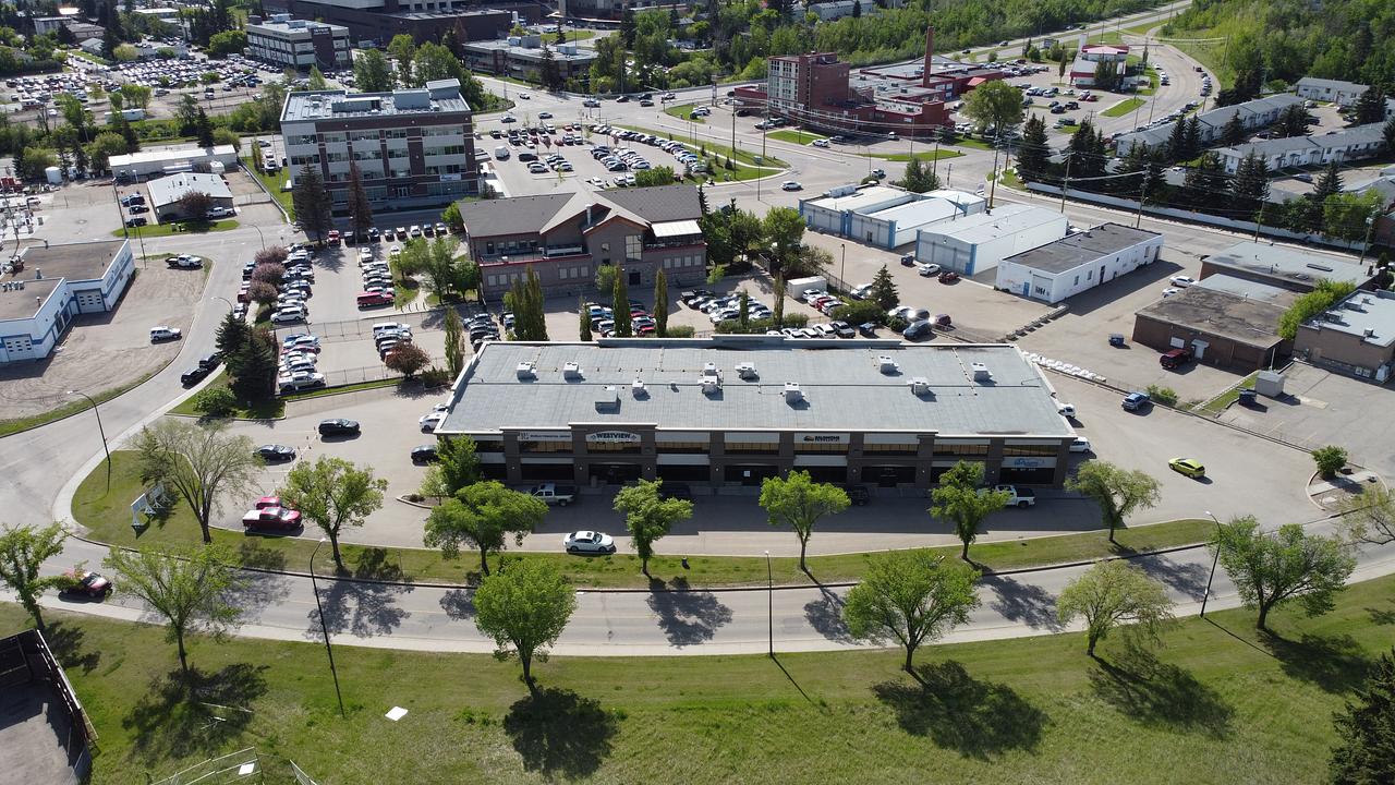 Unit C - 4315 55 Avenue, Red Deer, AB
