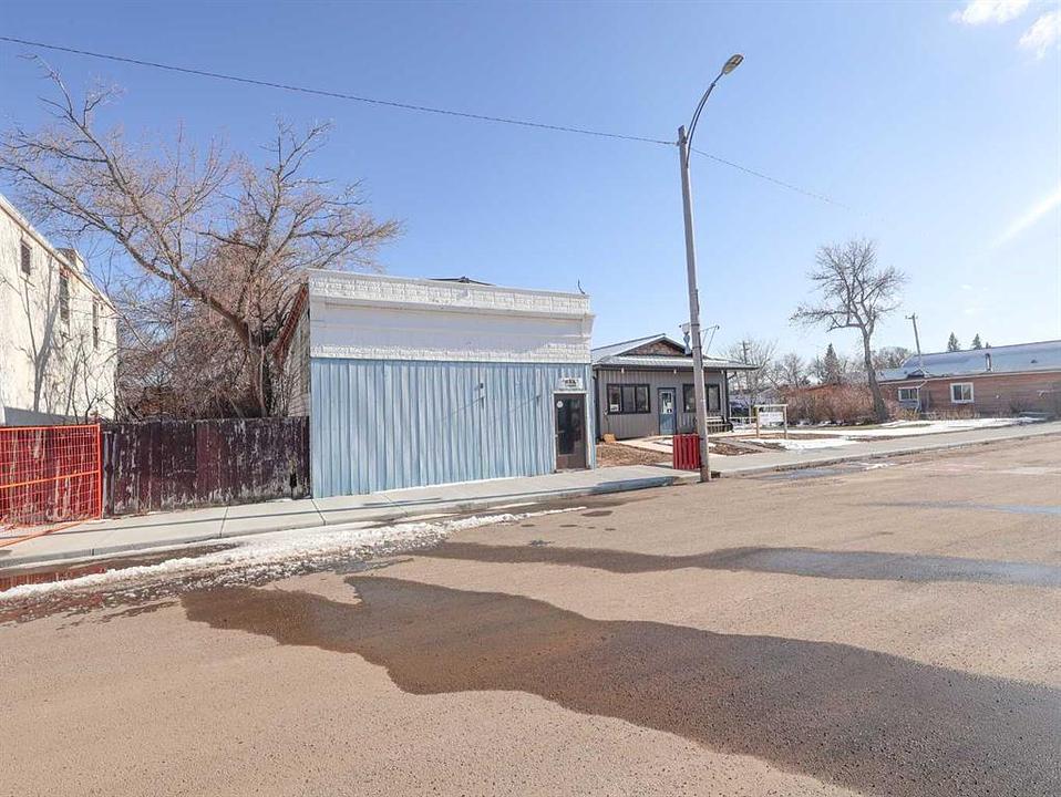 5015 Main Street, Donalda, AB