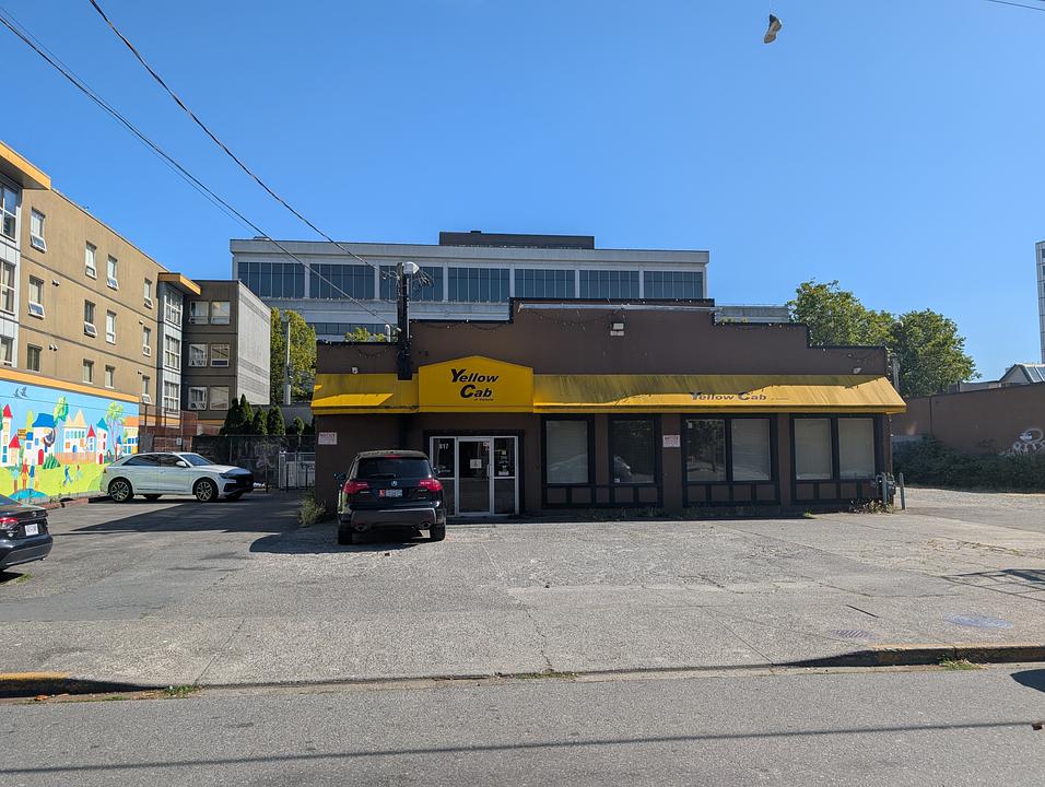 817 Fisgard Street, Victoria, BC