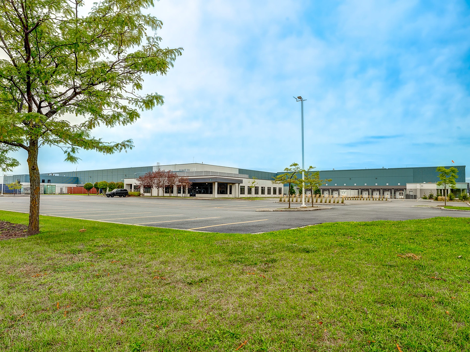 A - 401 Rue Marie-Curie, Vaudreuil-Dorion, QC