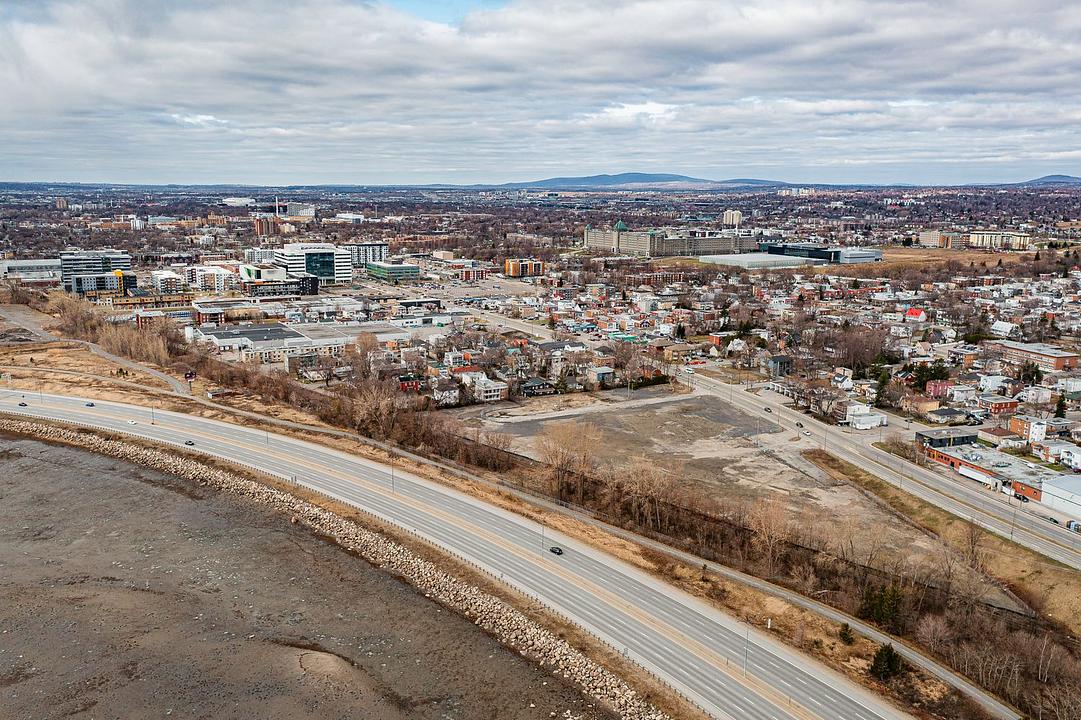 3360 Boulevard Sainte-Anne, Québec, QC