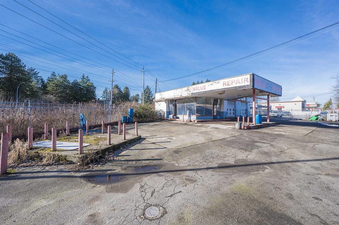 7127 King George Boulevard, Surrey, BC