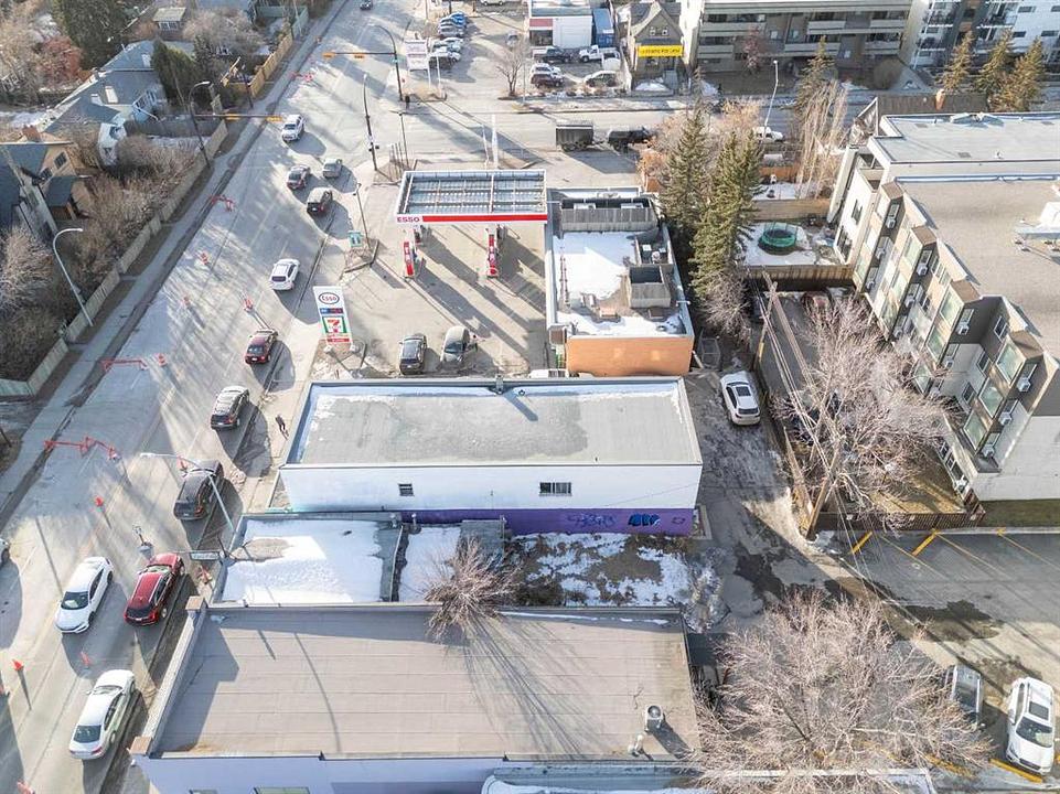 2615 14 Street Southwest, Calgary, AB
