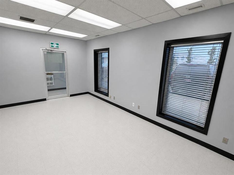 10946 89 Avenue, Grande Prairie, AB