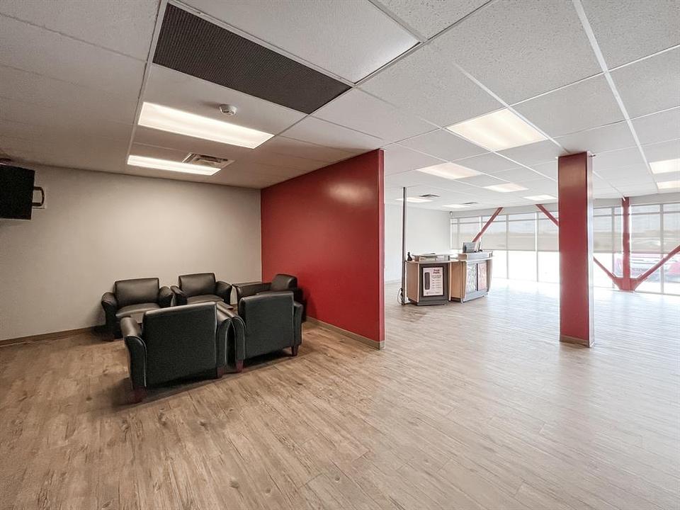 650 Sunrise Road, Peace River, AB
